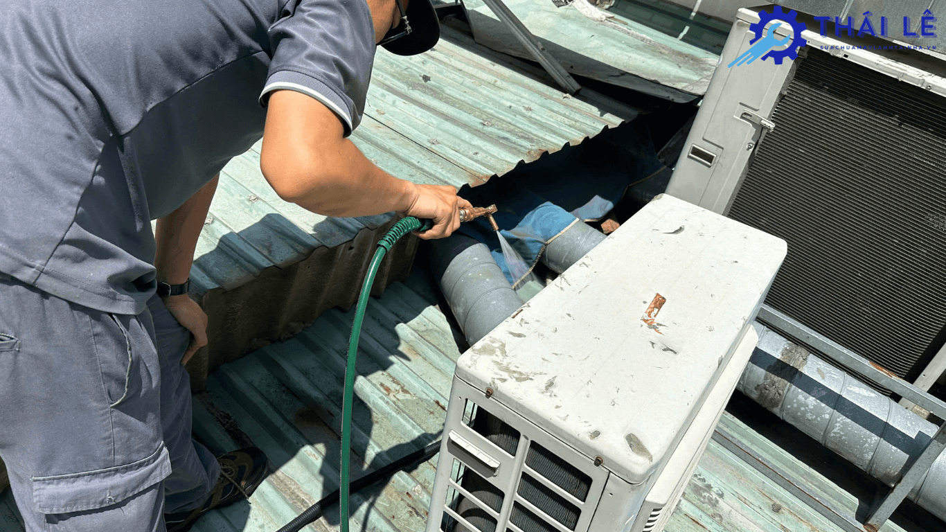 Quy trình vệ sinh máy lạnh cơ bản