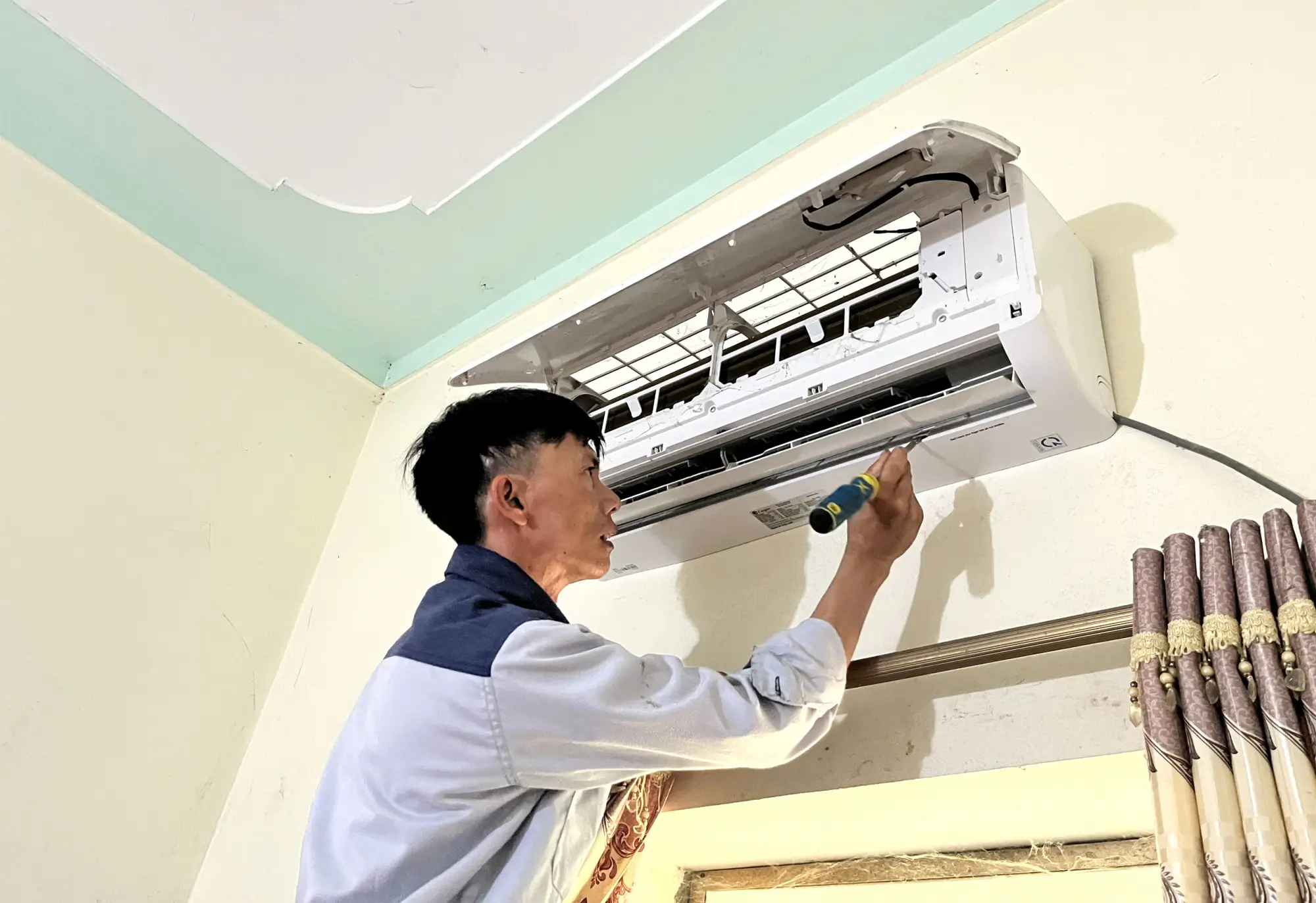 Sửa chữa máy lạnh tại nhà 14 dv sua chua may lanh tai nha 4